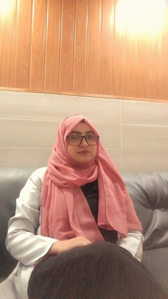 Dr amna physiotherapist